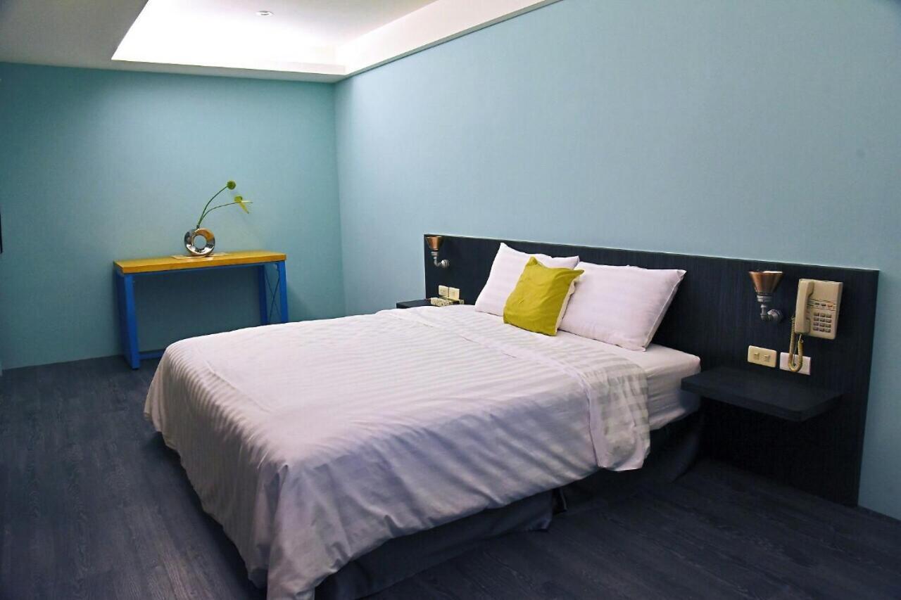Tian Fang Ye Tan Hotel Yilan エクステリア 写真